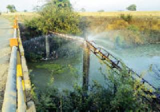 Waste Water: | अपव्यय पाण्याचा : Waste Water: | अपव्यय पाण्याचा :