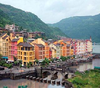 'Lavasa City Project' blames huge irregularity | ‘लवासा सिटी प्रकल्पा’मध्ये प्रचंड अनियमितता असल्याचा ठपका