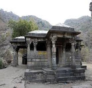 Historical temples to be promoted! | ऐतिहासिक मंदिरांचे होणार संवर्धन! Historical temples to be promoted! | ऐतिहासिक मंदिरांचे होणार संवर्धन!