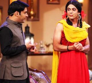 Drug addict Kapil Sharma gets Sunil Grover caught | दारुच्या नशेत कपिल शर्माने सुनिल ग्रोवरला चोपलं