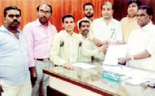 दिव्यांगांच्या विकासासाठी तीन टक्के निधी द्या