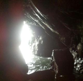 'Pavar Dadu' in Lolaye 'The Big Cave of Goa | लोलयेतील ‘पारव्यादोण’ गोव्यातील मोठी गुहा