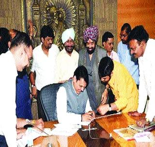 Wainganga- Removing the primary difficulties of the Nalganga river link project | वैनगंगा- नळगंगा नदीजोड प्रकल्पातील प्राथमिक अडचणी दूर Wainganga- Removing the primary difficulties of the Nalganga river link project | वैनगंगा- नळगंगा नदीजोड प्रकल्पातील प्राथमिक अडचणी दूर
