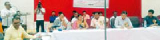 One thousand patients check in health fair | आरोग्य मेळाव्यात एक हजार रूग्णांची तपासणी