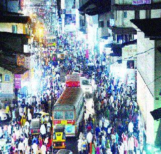 Gudi Padva festival is big ... no loss of joy! | गुढीपाडवा सण मोठा... नाही आनंदाला तोटा! ﻿