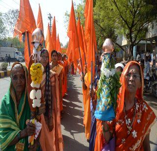 Welcome to Jalgaon and Amalner of Hindu New Year | हिंदू नववर्षाचे जळगाव व अमळनेरात स्वागत