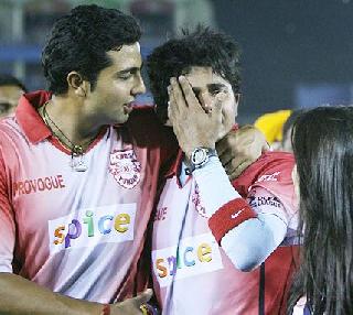 These are 12 controversies in the IPL | हे आहेत IPLमधील गाजलेले 12 वाद-विवाद