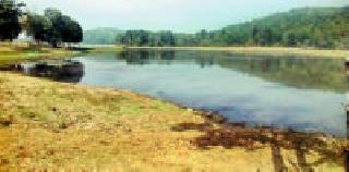Scenic Lake: | निसर्गरम्य तलाव :