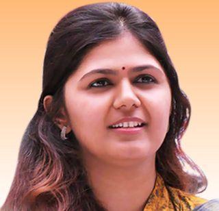 Pankaja Munde will follow the secretive adoption process | मूल दत्तक प्रक्रियेत गुप्तता पाळणार - पंकजा मुंडे