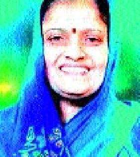 Women killed in an accident | अपघातात महिला ठार Women killed in an accident | अपघातात महिला ठार