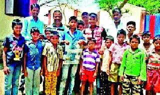 रिकाम्या प्लॅस्टिकच्या बाटल्यांच्या उपयोग