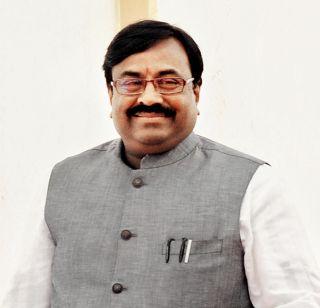 Sudhir Mungantiwar became the most influential politician among the "Lokmat Maharashtrian of the Year" | सुधीर मुनगंटीवार ठरले सर्वात प्रभावी राजकारण्यांमधील "लोकमत महाराष्ट्रीयन ऑफ द इयर"