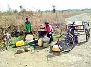 There is anger in water in the Adaranagar | आदर्शनगरात पाण्यासाठी संताप