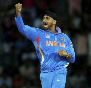 Harbhajan Singh wins for ICC Champions Trophy | ICC चॅम्पिअन्स ट्रॉफीसाठी हरभजन सिंग सदिच्छादूत