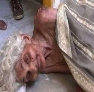 Pervert! The 90-year-old mother left the clothes without wearing clothes | विकृत ! 90 वर्षाच्या आईला अंगावर कपडाही घालू न देता सोडलं वा-यावर