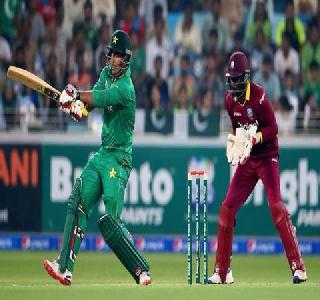 Pakistan and West Indies fail to qualify for 2019 World Cup | 2019 विश्वचषकासाठी थेट पात्र ठरण्यात पाकिस्तान आणि वेस्ट इंडिज अपयशी