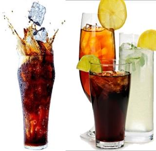 Badge to take action against low-cost drinkers | निकृष्ट शीतपेय विक्रेत्यांवर कारवाईचा बडगा Badge to take action against low-cost drinkers | निकृष्ट शीतपेय विक्रेत्यांवर कारवाईचा बडगा