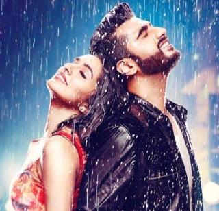 Arjun - Rainstorm 'Rain' Romance! | अर्जुन - श्रद्धाचा ‘बारिश’ रोमान्स!