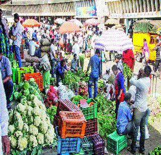 Okra, guar, carry cheap; Grab, carrot rose | भेंडी, गवार, कैरी स्वस्त; घेवडा, गाजर वधारले