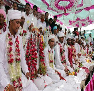 41 couple married in Muslim Khatik community in Bhusawal | भुसावळमध्ये मुस्लीम खाटीक समाजातील 41 जोडपी विवाहबद्ध