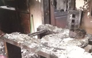 Fire due to Vishnuwadi short circuit; 17 lakhs literature | विष्णुवाडीत शॉर्ट सर्किटमुळे आग; १७ लाखांचे साहित्य खाक Fire due to Vishnuwadi short circuit; 17 lakhs literature | विष्णुवाडीत शॉर्ट सर्किटमुळे आग; १७ लाखांचे साहित्य खाक