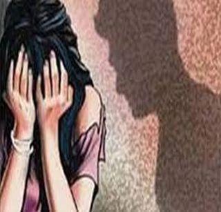 Pimpalner gangrape case against five persons in a family | पिंपळनेरच्या अल्पवयीन मुलीस पळवून नेल्याप्रकरणी एकाच कुटुंबातील 5 जणांविरूद्ध गुन्हा Pimpalner gangrape case against five persons in a family | पिंपळनेरच्या अल्पवयीन मुलीस पळवून नेल्याप्रकरणी एकाच कुटुंबातील 5 जणांविरूद्ध गुन्हा