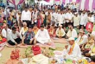 सामूहिक विवाह सोहळ्यात ३४ जोडपी विवाहबद्ध