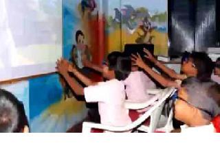 Elephant elementary school 'rhythm heavy' | निरक्षर हंगेवाडीतील प्राथमिक शाळा ‘लय भारी’