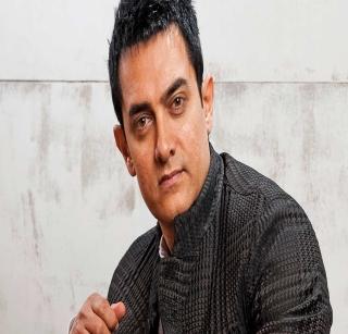 Aamir Khan appreciates villagers | आमिर खानने केले ग्रामस्थांचे कौतुक