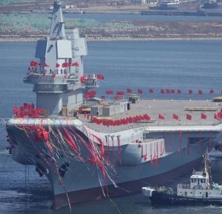 China's indigenous aircraft carrier warrants India's threat | चीनच्या स्वदेशी विमानवाहू युद्धनौकेमुळे भारताला धोका