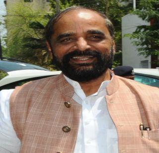 Generic Drug Enforcement Immediate Implementation: Union Minister of State Hansraj Ahir | देशभरात लवकरच जेनेरिक औषधीची अंमलबजावणी : केंदीय गृहराज्यमंत्री हंसराज अहिर