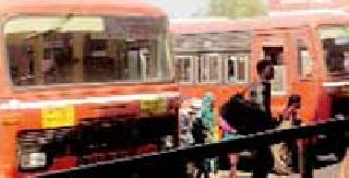 S.T. 4.36 crore rupees in losses | एस.टी. ४.३६ कोटी रूपयांनी तोट्यात S.T. 4.36 crore rupees in losses | एस.टी. ४.३६ कोटी रूपयांनी तोट्यात