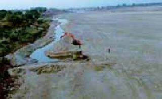 Water conservation: | जलसंकट बळावले :