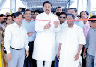 Release of various travel services at the railway station | रेल्वे स्थानकावर विविध प्रवासी सुविधांचे लोकार्पण Release of various travel services at the railway station | रेल्वे स्थानकावर विविध प्रवासी सुविधांचे लोकार्पण