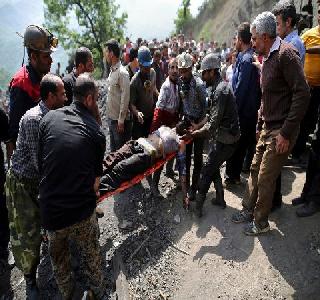 Explosive coal mines; Two killed, 25 in the hospital | कोळसा खाणीत प्रचंड स्फोट; दोन ठार, २५ दवाखान्यात