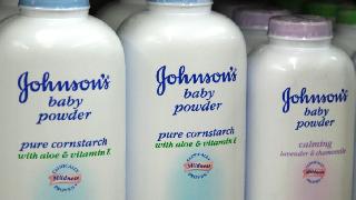 Above! Johnson and Johnson to pay $ 110 million compensation | अबब! जॉन्सन अँण्ड जॉन्सनला द्यावी लागणार 110 मिलिअन डॉलर्स नुकसानभरपाई