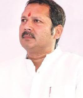 Pure Show of Udayan Raje supporters | उदयनराजे समर्थकांचा पुअर शो Pure Show of Udayan Raje supporters | उदयनराजे समर्थकांचा पुअर शो