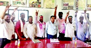 Sopan Wiaker as Rampur Society's President | रामपूर सोसायटीच्या अध्यक्षपदी सोपान वायकर Sopan Wiaker as Rampur Society's President | रामपूर सोसायटीच्या अध्यक्षपदी सोपान वायकर