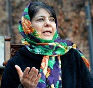 Only Narendra Modi can solve Kashmir problem - Mehbooba Mufti | फक्त नरेंद्र मोदीच सोडवू शकतात काश्मीर समस्या - मेहबूबा मुफ्ती