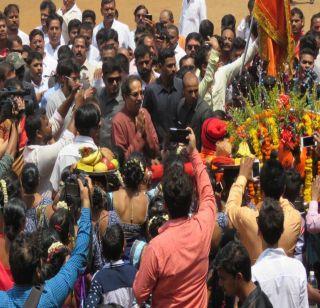 Uddhav Thackeray for Liberal campaign in Lonavala | पक्षबांधणी मोहीमेसाठी उद्धव ठाकरे लोणावळ्यात