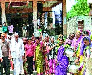 Ghaggar Morcha at Karegaon | कारेगाव येथे घागर मोर्चा Ghaggar Morcha at Karegaon | कारेगाव येथे घागर मोर्चा