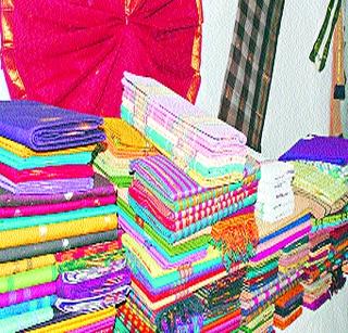 The government of Telangana will distribute 86 lakh saris | तेलंगणा सरकार ८६ लाख साड्या वाटप करणार