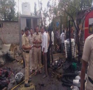 Before breaking of cylinders, a 16-year-old girl died after the blast | साखरपुड्यापूर्वी घरात सिलिंडरचा स्फोट, 16 वर्षीय मुलीचा होरपळून मृत्यू