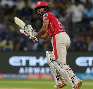 Punjab scored 231 runs for victory in front of Mumbai | मुंबईसमोर विजयासाठी पंजाबने ठेवले 231 धावांचे आव्हान