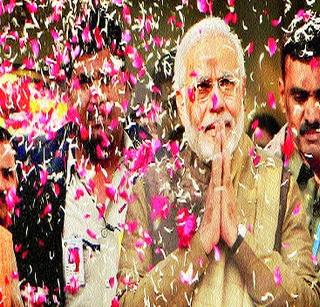 Brand Modi's 900th anniversary celebration! | ब्रॅण्ड मोदीचा ९०० ठिकाणी त्रैवार्षिक सोहळा!