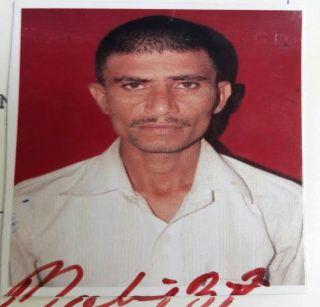 Farmer suicides due to wife missing | पत्नी बेपत्ता झाल्याने शेतमजुराची आत्महत्या