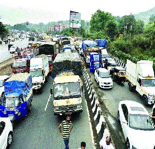 Mumbai-Ahmedabad Highway Jam | मुंबई-अहमदाबाद हाय वे जॅम