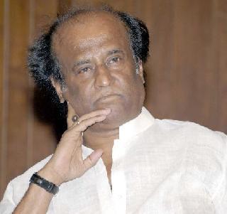 Rajnikanth himself will decide for political access - DMK | राजकीय प्रवेशाबद्दल स्वत: रजनीकांतच निर्णय घेतील - द्रमुक