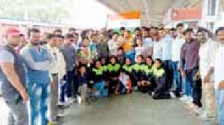 Malaysia won two gold medals | मलेशियात पटकावली दोन सुवर्ण पदके Malaysia won two gold medals | मलेशियात पटकावली दोन सुवर्ण पदके