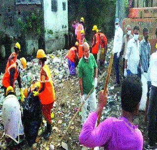 16 thousand kilograms of garbage removed from Poisar river | पोईसर नदीतून काढला १६ हजार किलो कचरा